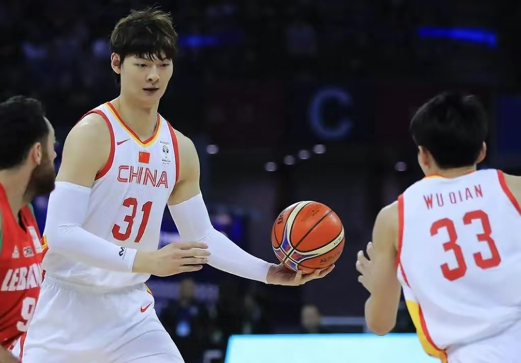 包含赛前拜仁慕尼黑调整名单以备NBA季后赛,造点机会环节打磨,更衣室稳定,资深球员宣示担当的词条 包含赛前拜仁慕尼黑调整名单以备NBA季后赛,造点机会环节打磨,更衣室稳定,资深球员宣示担当的词条