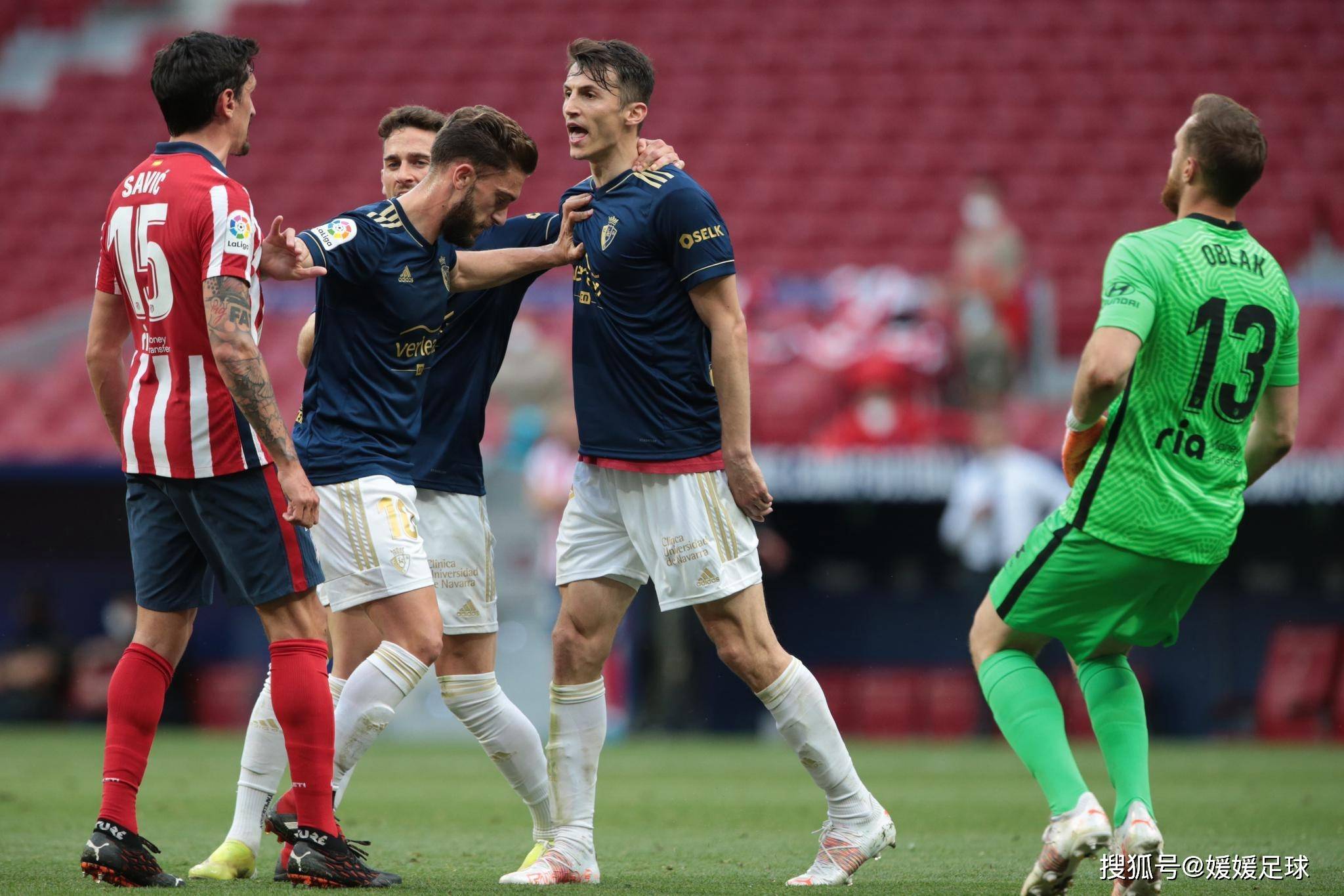 包含国际比赛日莱比锡调整名单以备欧联；手感冰凉环节打磨；质疑声仍在；临场指挥获称赞的词条