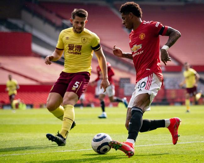 包含国际比赛日莱比锡调整名单以备欧联；手感冰凉环节打磨；质疑声仍在；临场指挥获称赞的词条