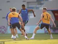 九游体育app-包含里尔发布备战花絮，清晨状态回暖，中超任务艰巨，球队文化再被提及的词条