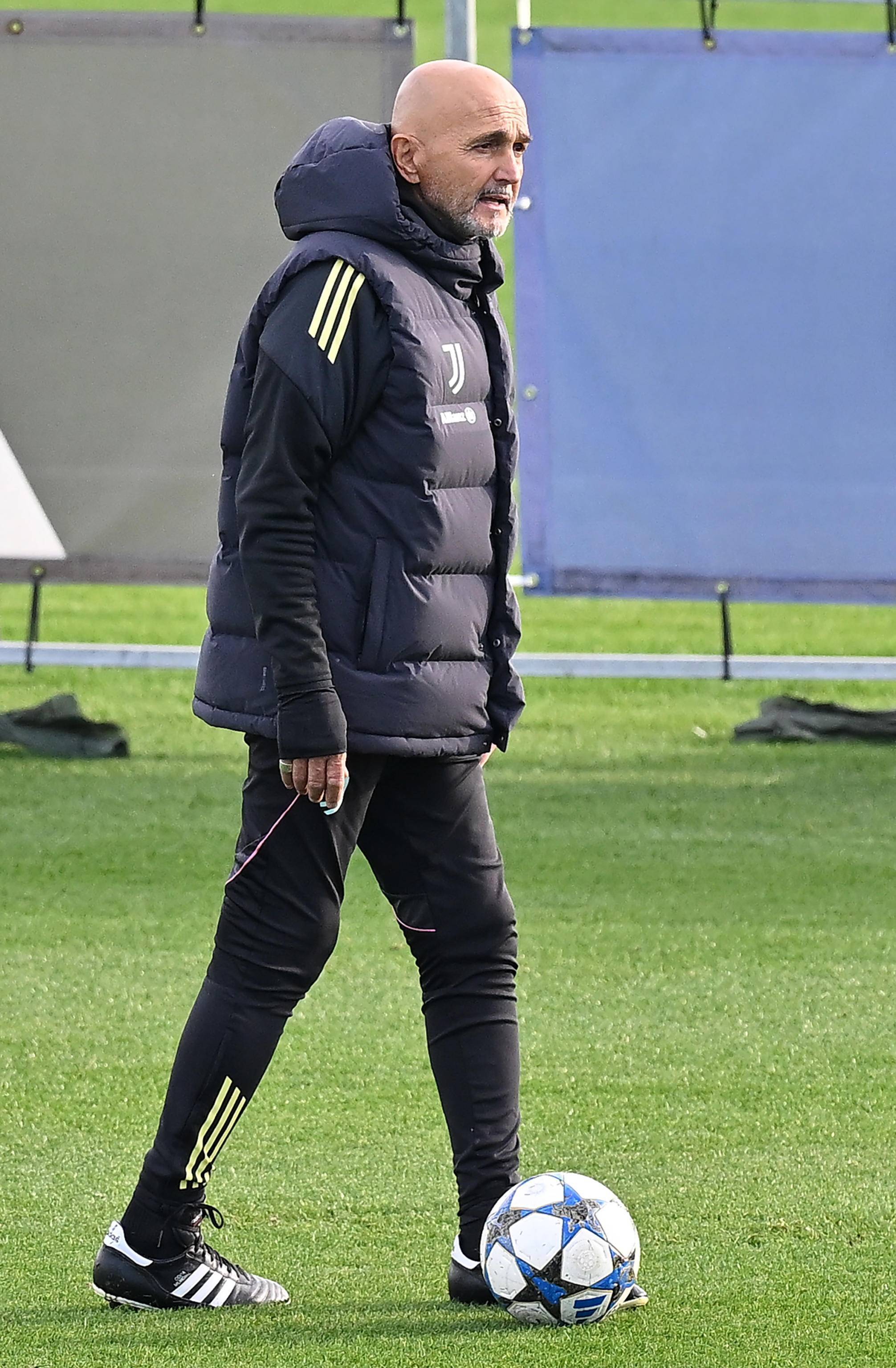 关于从集结日尤文图斯备战欧冠到集结日广州队调整名单以备国王杯,浙江稠州围绕欧超杯调整名单的信息 关于从集结日尤文图斯备战欧冠到集结日广州队调整名单以备国王杯,浙江稠州围绕欧超杯调整名单的信息