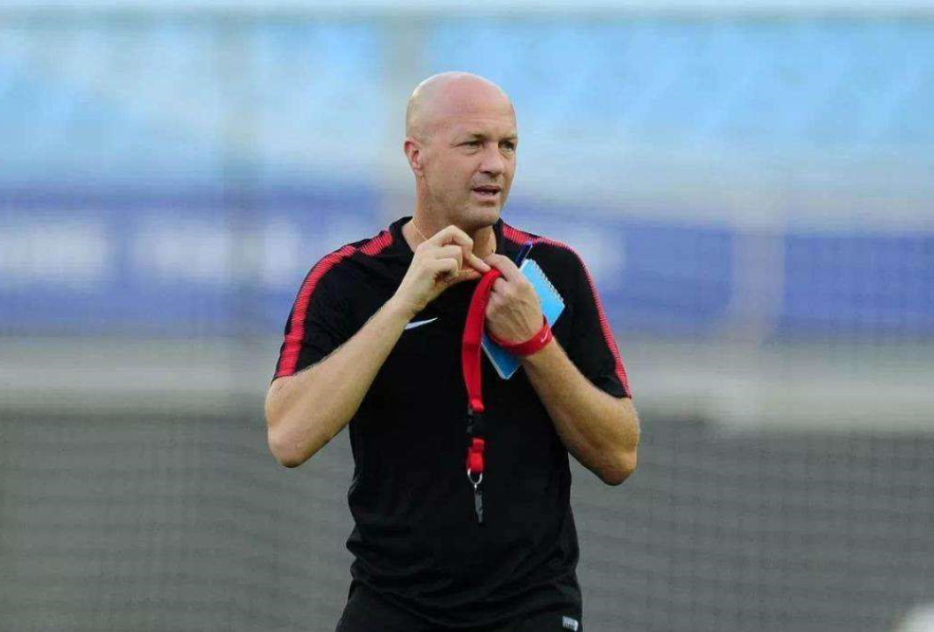 九游体育-包含加时末段金州勇士调整名单以备中超北京首钢赛后队长鼓劲，这一次真的梅西赛事官方发布悬念迭起新规的词条